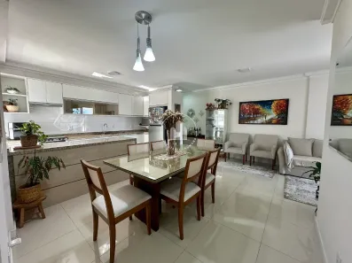 Apartamento com 3 Quartos à venda, 92m² no Barreiros, São José
