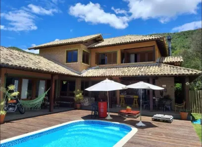 Casa com 3 Quartos para venda ou aluguel, 263m² no Lagoa da Conceição, Florianópolis