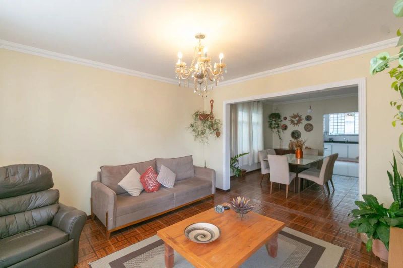 Casa com 3 quartos — Liberdade, Belo Horizonte