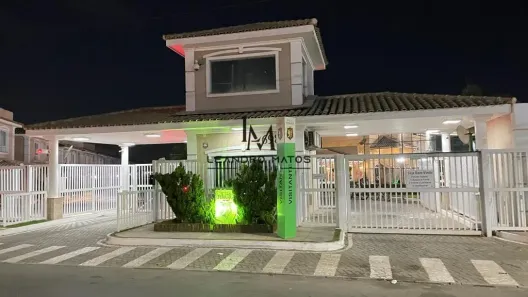 Casa de Condomínio com 3 Quartos para alugar, 133m² no Stella Maris, Salvador