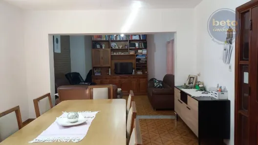 Casa com 2 Quartos à venda, 173m² no Vila Cleto, Itu
