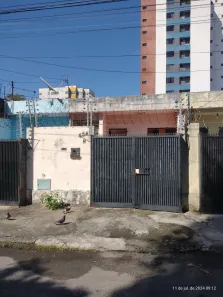 Casa com 1 Quarto para alugar, 55m² no Dionisio Torres, Fortaleza