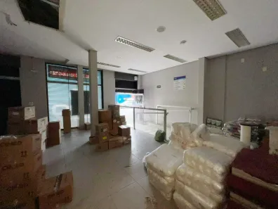 Casa com 14 Quartos para alugar, 350m² no Jardim Industrial, Contagem