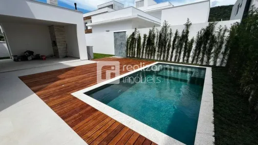 Casa com 3 Quartos à venda, 320m² no Ratones, Florianópolis