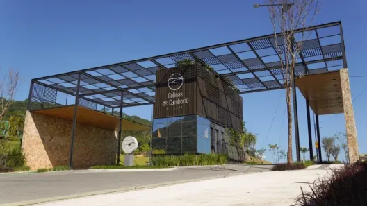 Lote/Terreno à venda, 300m² no Várzea do Ranchinho, Camboriú