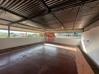 Casa com 3 Quartos à venda, 98m² no Jardim Laguna, Contagem