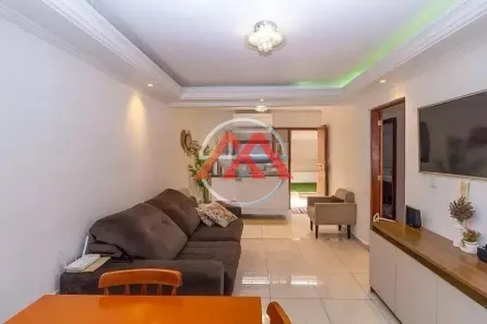 Casa com 2 Quartos à venda, 180m² no Jardim Regina, São Paulo