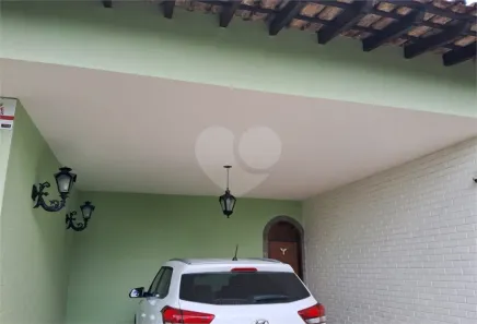 Casa com 4 Quartos à venda, 260m² no Jardim Amália, Volta Redonda
