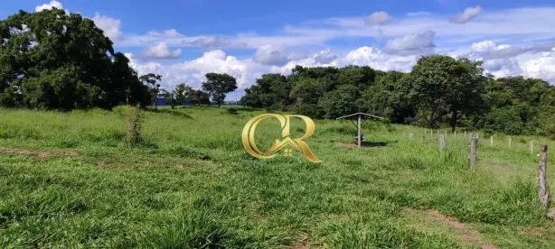 Fazenda/Sítio à venda, 18m² no , Cromínia
