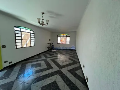 Sobrado com 4 Quartos à venda, 250m² no Vila Ipojuca, São Paulo