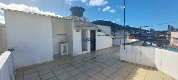 Imóvel Comercial à venda, 90m² no Centro, Caraguatatuba