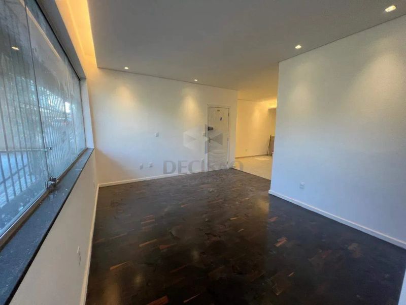 Apartamento com 3 quartos — Lourdes, Belo Horizonte