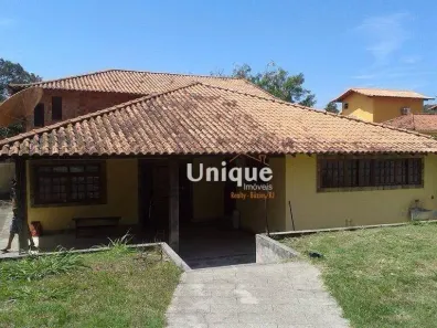 Casa com 3 Quartos à venda, 300m² no Geriba, Armação dos Búzios