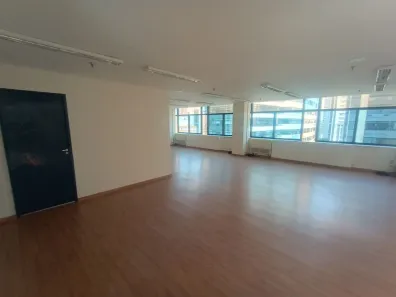 Ponto Comercial para alugar, 220m² no Cidade Monções, São Paulo