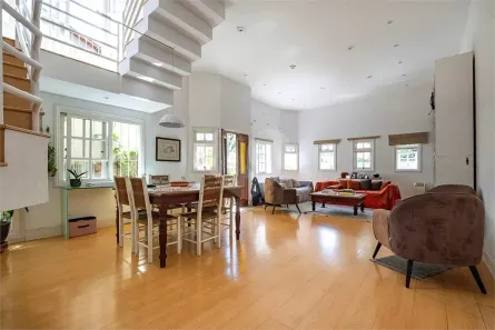 Casa com 3 Quartos à venda, 254m² no Sumaré, São Paulo