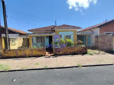 Casa com 2 Quartos à venda, 100m² no Alto, Botucatu