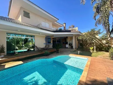 Casa de Condomínio com 3 Quartos para alugar, 267m² no Aparecidinha, Sorocaba