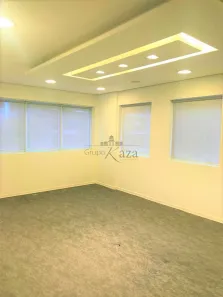 Prédio Comercial para alugar, 120m² no Vila Olímpia, São Paulo