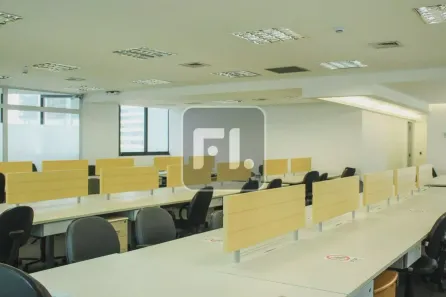 Sala Comercial para alugar, 631m² no Vila Almeida, São Paulo