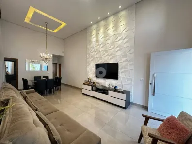 Casa com 3 Quartos à venda, 210m² no Jardim Inconfidência, Uberlândia