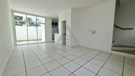 Casa de Condomínio com 3 Quartos para alugar, 80m² no Parque Taquaral, Campinas