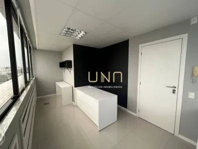 Sala Comercial à venda, 27m² no Estreito, Florianópolis