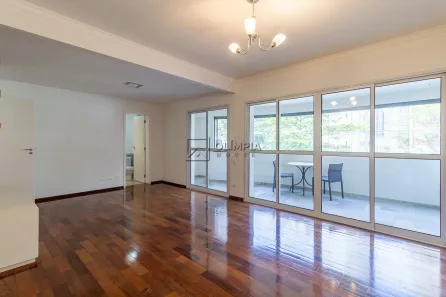 Apartamento com 3 Quartos à venda, 140m² no Moema, São Paulo