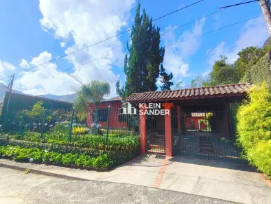 Casa com 2 Quartos para alugar, 265m² no Cônego, Nova Friburgo