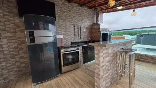 Casa de Condomínio com 4 Quartos à venda, 200m² no Tarumã, Manaus