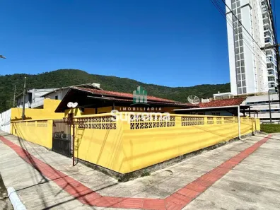 Casa com 3 Quartos à venda, 510m² no Ressacada, Itajaí