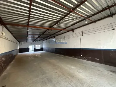 Galpão/Depósito/Armazém para alugar, 196m² no Santa Terezinha, Santo André