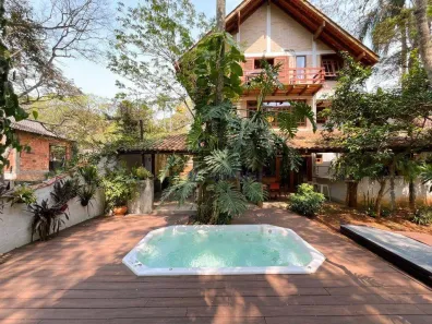 Casa de Condomínio com 3 Quartos à venda, 280m² no Caraguatá, Mairiporã