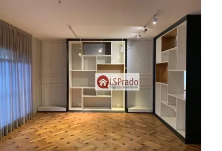 Imóvel Comercial com 3 Quartos para venda ou aluguel, 530m² no Pacaembu, São Paulo