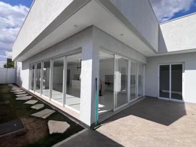 Casa de Condomínio com 3 Quartos à venda, 214m² no Residencial Goiânia Golfe Clube, Goiânia
