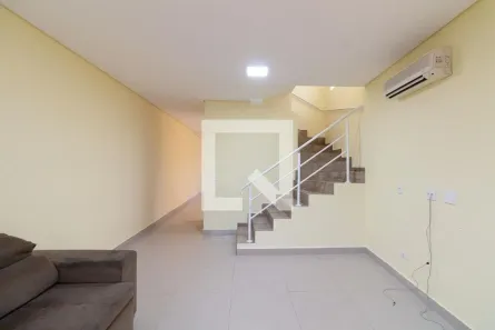 Casa com 3 Quartos à venda, 130m² no Cidade São Francisco, São Paulo