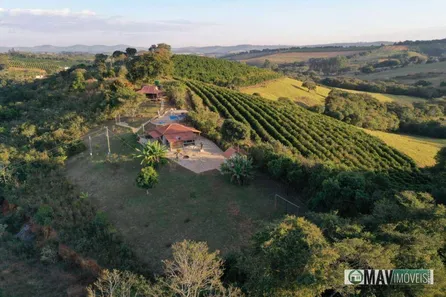 Fazenda/Sítio com 2 Quartos à venda, 300m² no Alto Do Cruzeiro, São Thomé das Letras
