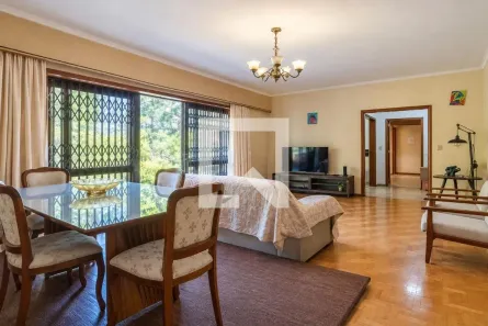 Casa com 3 Quartos à venda, 387m² no Vila Ipiranga, Porto Alegre