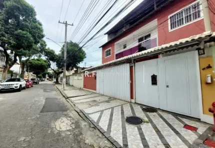 Casa de Condomínio com 2 Quartos à venda, 74m² no Vila Valqueire, Rio de Janeiro