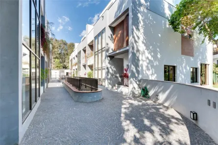 Casa de Condomínio com 4 Quartos para venda ou aluguel, 416m² no Jardim dos Estados, São Paulo