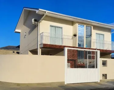 Sobrado com 2 Quartos à venda, 99m² no Nova Palhoça, Palhoça