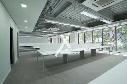 Sala Comercial para alugar, 200m² no Vila Nova Conceição, São Paulo