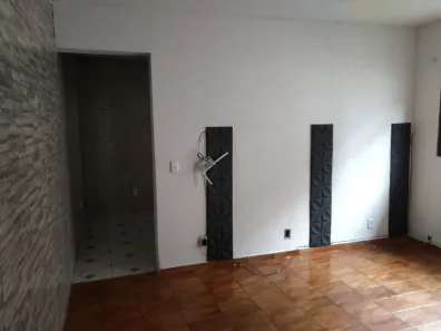 Sobrado com 4 Quartos à venda, 200m² no Jardim São Vicente, Embu das Artes
