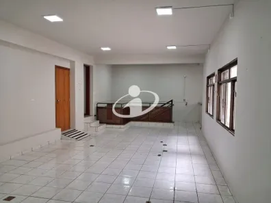 Ponto Comercial para alugar, 100m² no Nossa Senhora Aparecida, Uberlândia