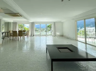 Apartamento com 4 Quartos à venda, 235m² no Lagoa, Rio de Janeiro