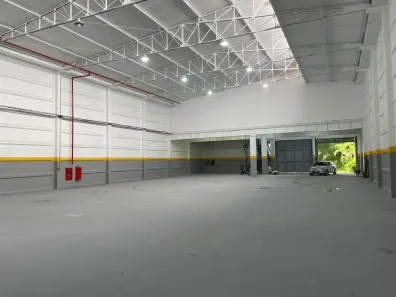 Galpão/Depósito/Armazém para alugar, 1700m² no Tamboré, Barueri