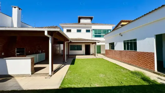 Sobrado com 5 Quartos à venda, 320m² no Quintas das Avenidas, Juiz de Fora
