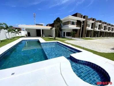 Casa de Condomínio com 3 Quartos à venda, 120m² no Sapiranga-Coité, Fortaleza