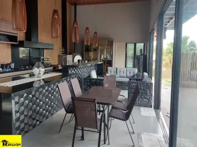 Casa de Condomínio com 4 Quartos à venda, 1000m² no Centro, Mendonça