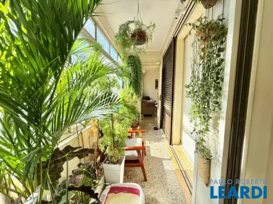 Apartamento com 3 Quartos à venda, 260m² no Santa Cecília, São Paulo