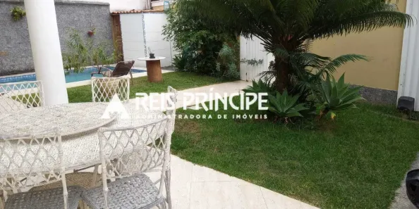 Casa de Condomínio com 5 Quartos à venda, 270m² no Vargem Grande, Rio de Janeiro